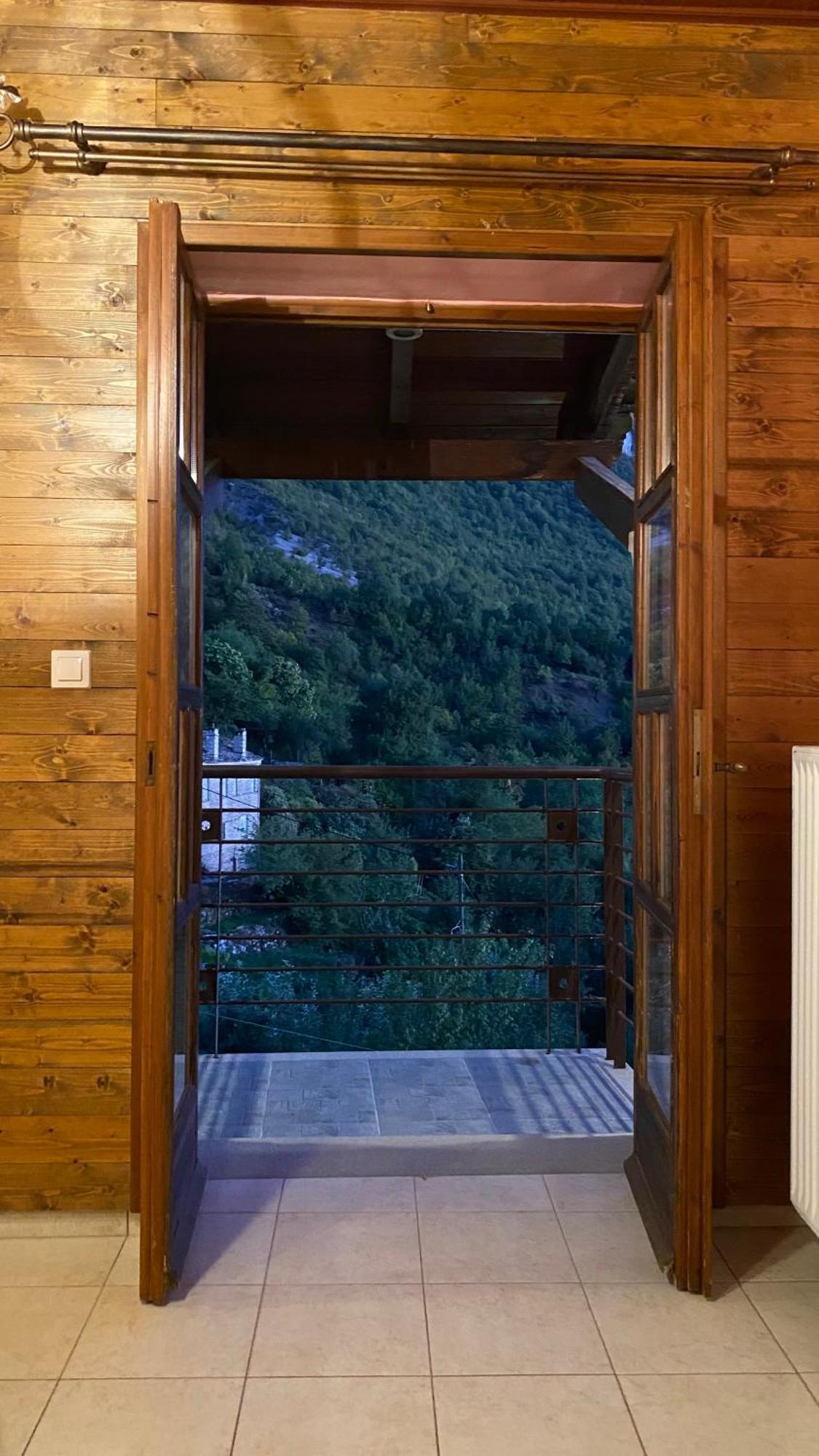 Ikojenia Traditional Lodge Πάπιγκο Εξωτερικό φωτογραφία