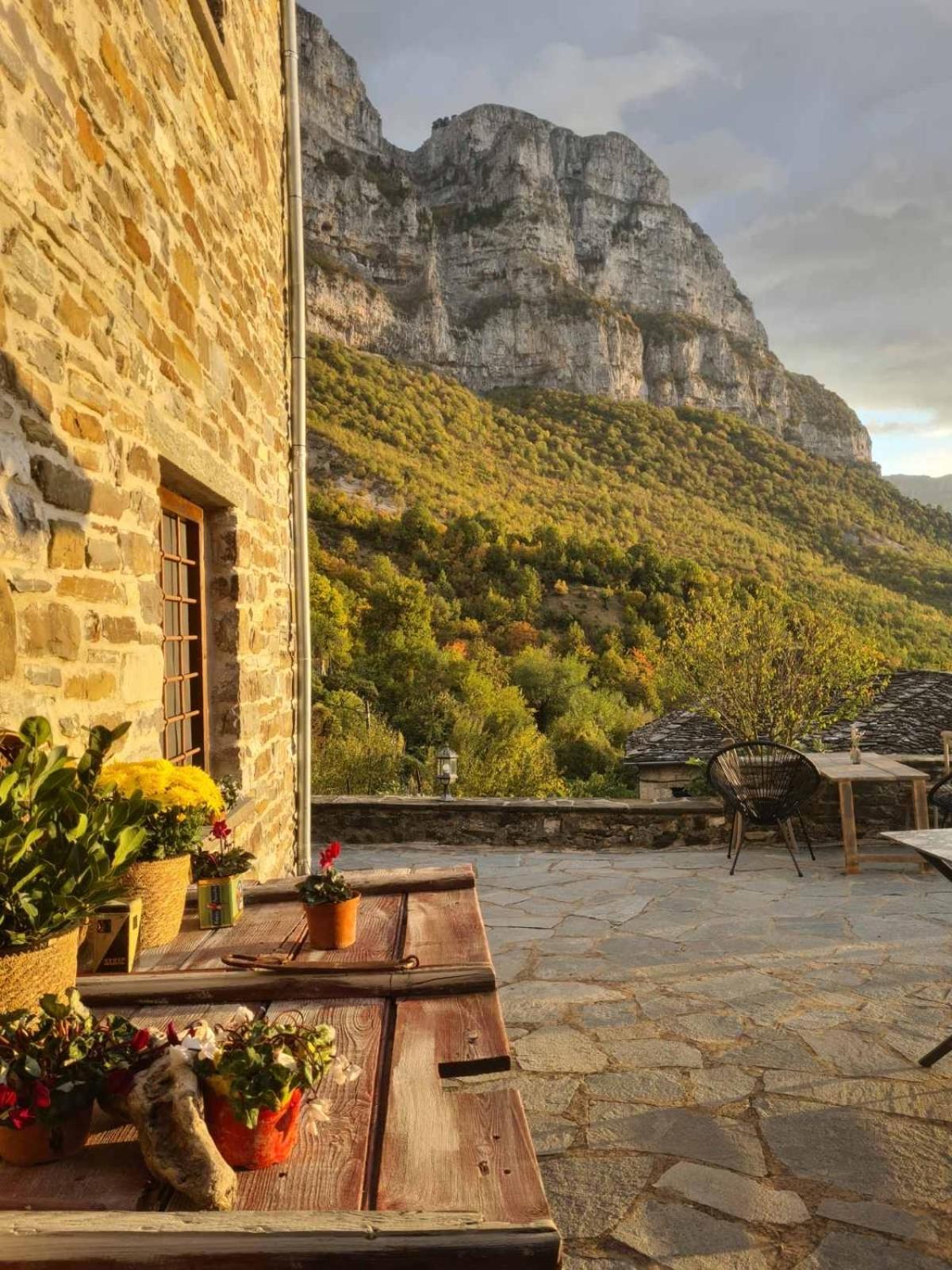 Ikojenia Traditional Lodge Πάπιγκο Εξωτερικό φωτογραφία
