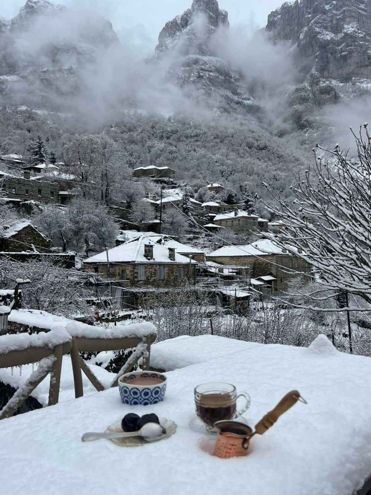 Ikojenia Traditional Lodge Πάπιγκο Εξωτερικό φωτογραφία